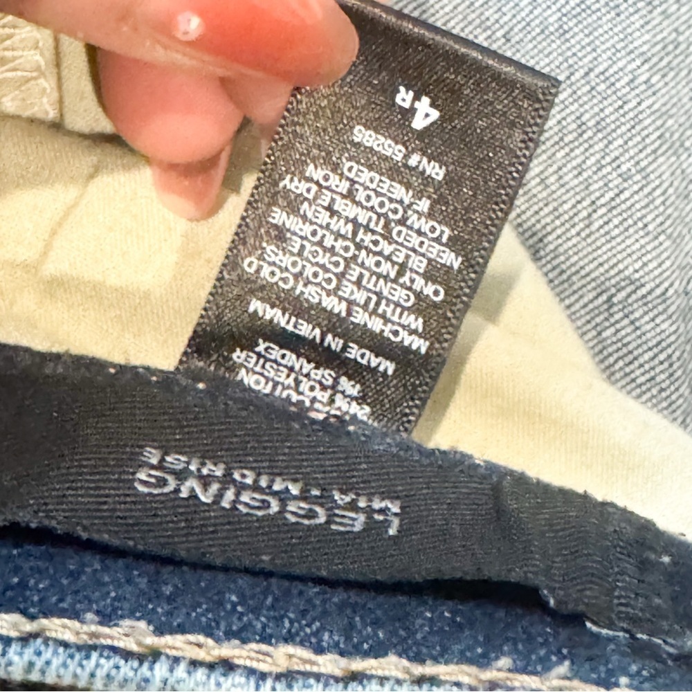 Express Women's Distressed Blue Skinny Jeans - Picture 4 of 6